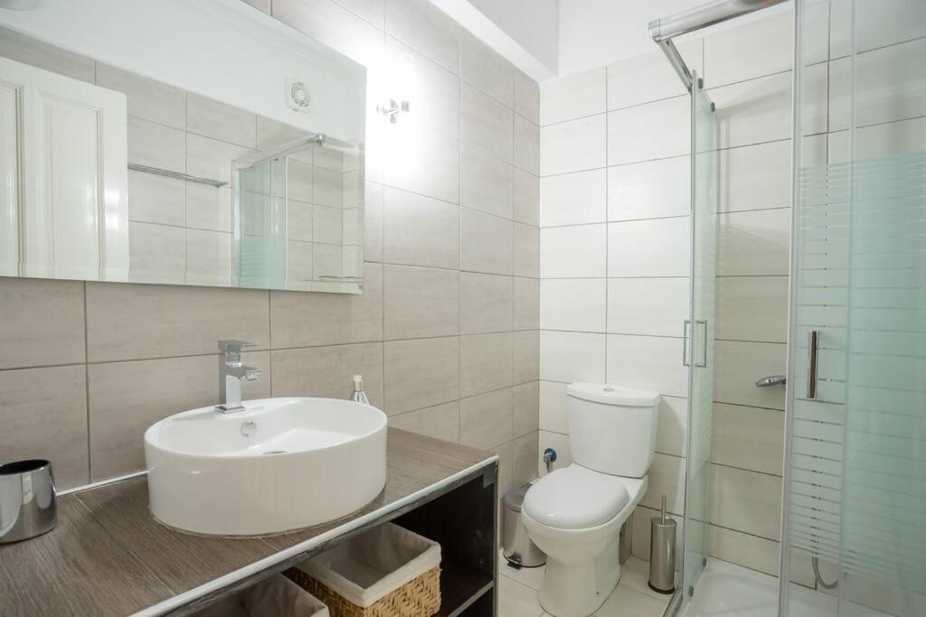 New  2 Bedroom/ 2 Bath Ap.Nidri, Familia Εξωτερικό φωτογραφία
